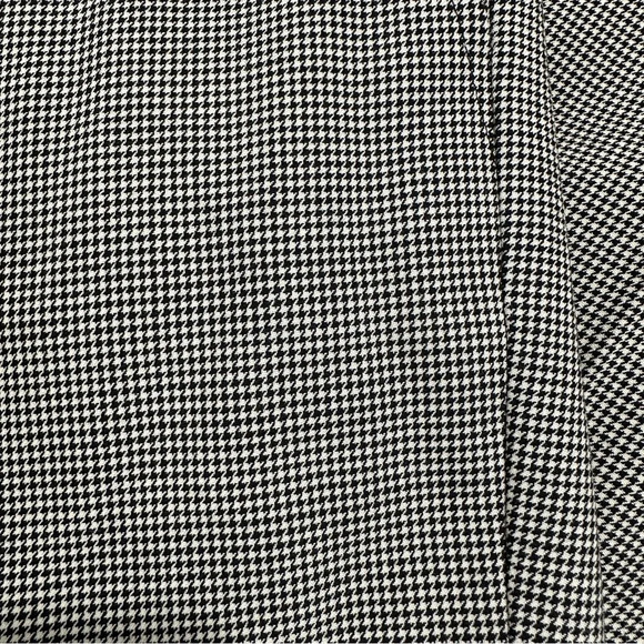 Talbots Petites size 10P 96% wool houndstooth wide leg pants, lined - Picture 2 of 8